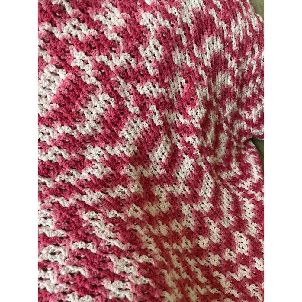 Handmade Crochet Baby Blanket Pink White Variegated Wave Pattern 34x34 Square